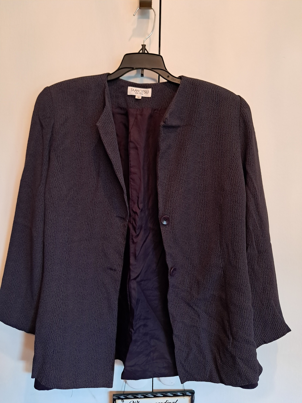 Tamotsu New York Navy Textured Collarless Jacket